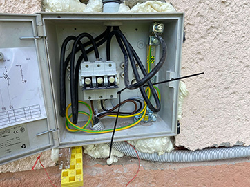 Domovní rozvaděč včetně přívodu z HDS